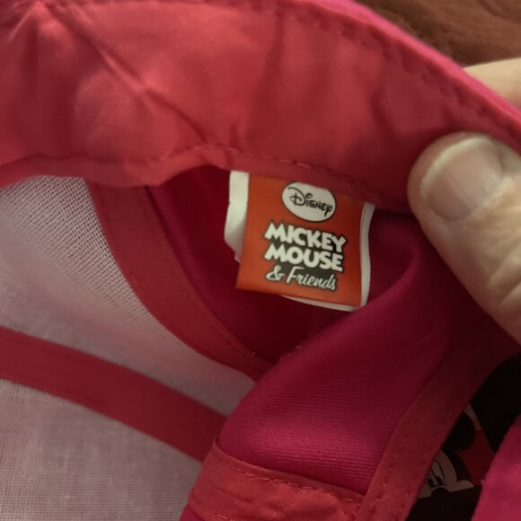 Lot Of 3 Hats / Caps 1 NWT Disney Minnie Mouse Cap W/ Sunglasses 1 Beanie, 1 Cap - Picture 9 of 11